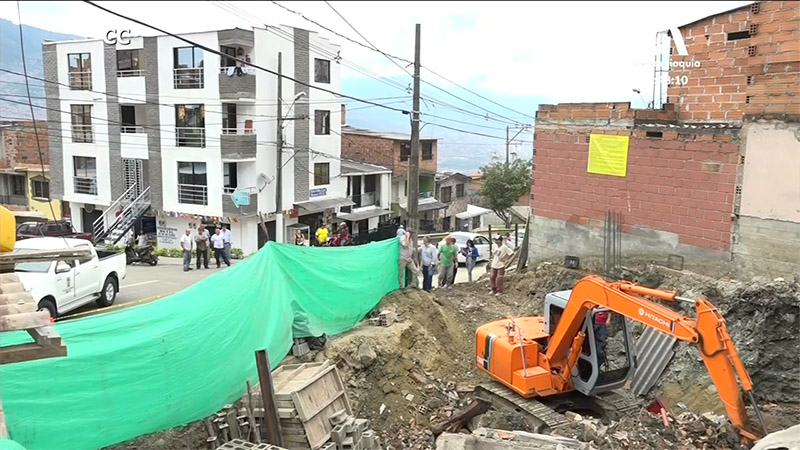 En el barrio Doce de Octubre, se desplomo un edificio desplome-edificio-12-octubre