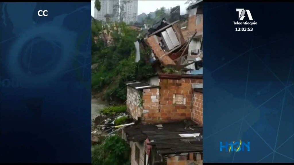 Una vivienda colapsó y 26 más fueron evacuadas por socavación del Río Medellín casa_bodega_colapso