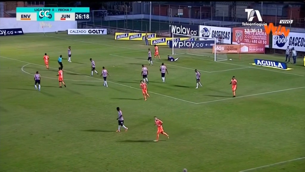 En el Parque Estadio, Envigado cedió puntos ante Junior envigado y junior