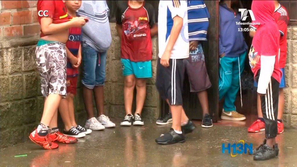 Atrayéndolos con drogas, bandas reclutan a menores de edad reclutamiento