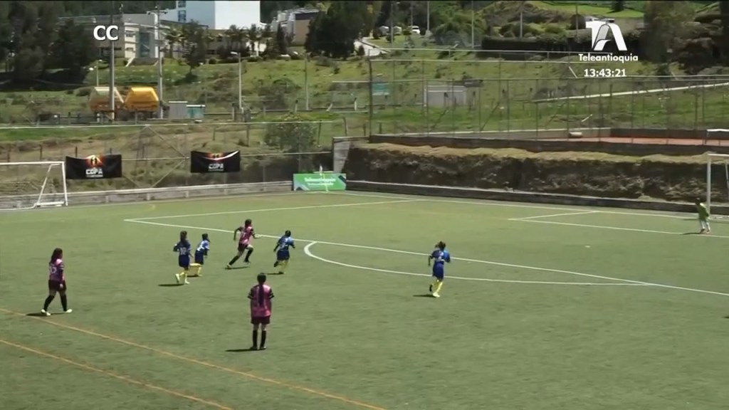 Se jugaron los cuartos de final de la Copa Teleantioquia en Entrerrios semifinalistas