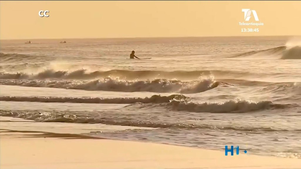 Un equipo antioqueño se prepara en aguas del caribe para retos internacionales aventura2