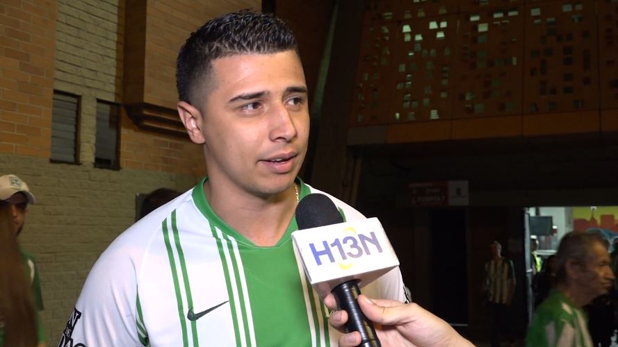Los ánimos de la hinchada verde comenzaron en el punto más alto voz del hincha