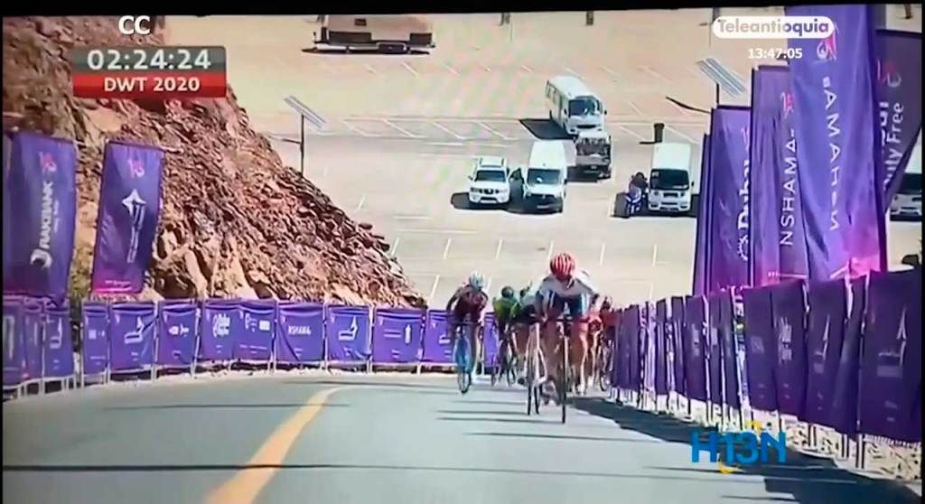 Ciclista Daniela Atehortúa se coronó campeona de las jóvenes en el Tour de Dubai Tour Femenino en Dubai