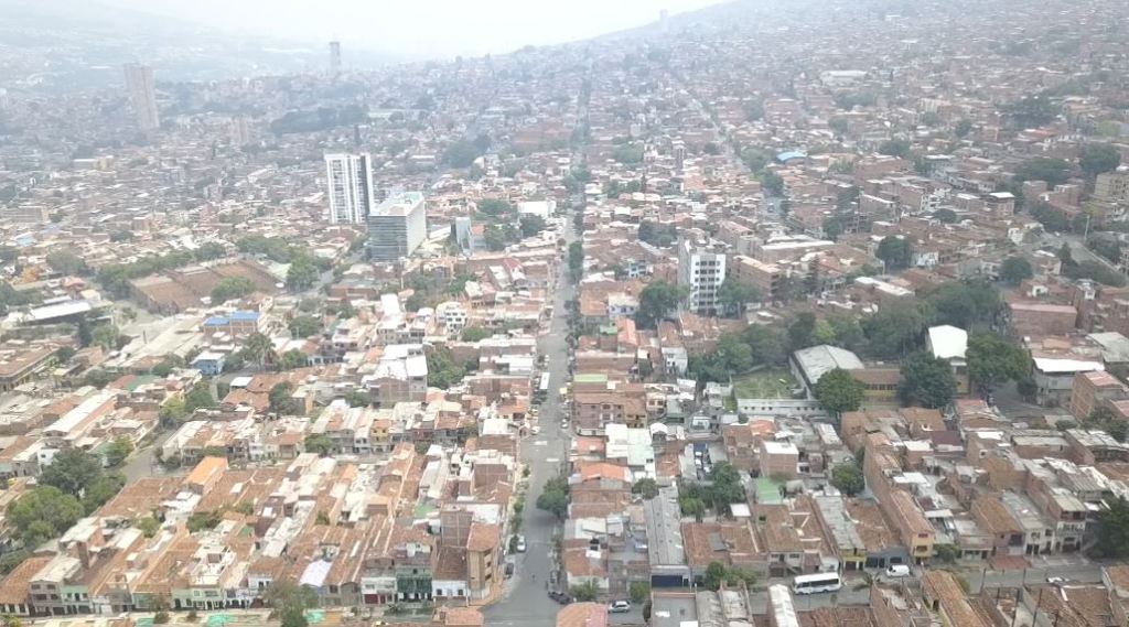 Alcalde Daniel Quintero presenta el Informe de Gestión del Plan de Desarrollo en 2020 dron medellin 3