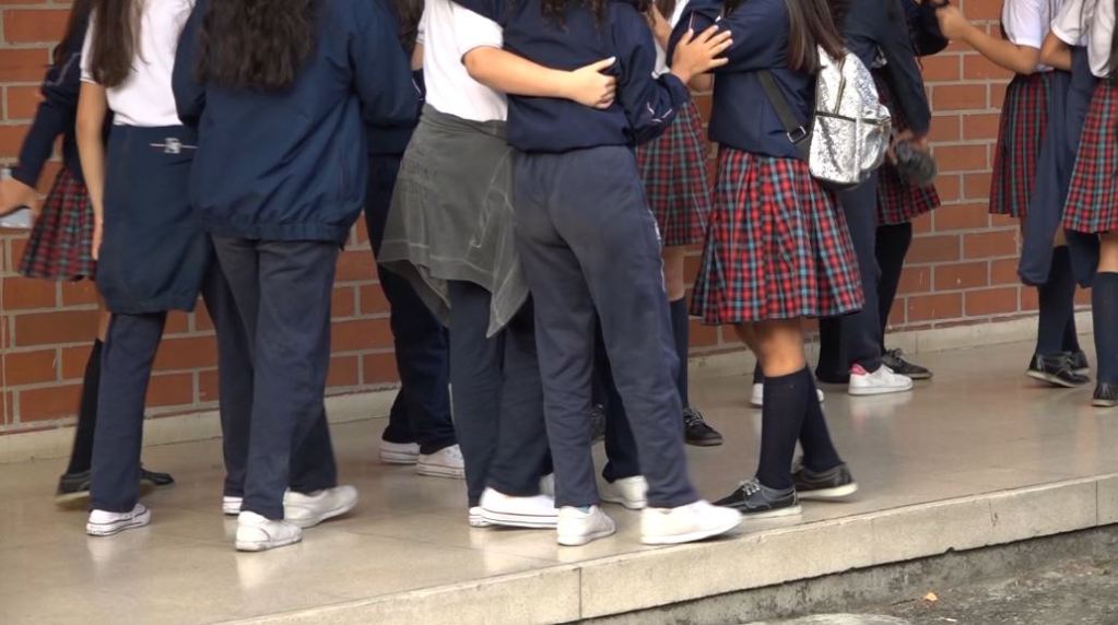 Suspenden actividades deportivas al aire libre en los colegios de Medellín medidas_aire