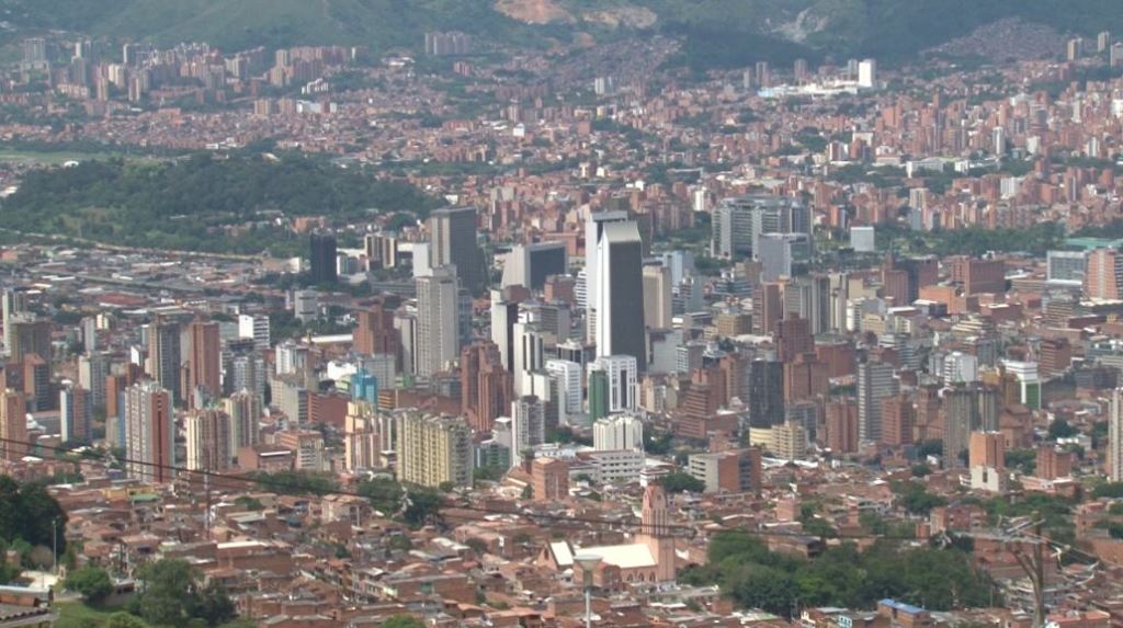 pico_y_cédula_medellín