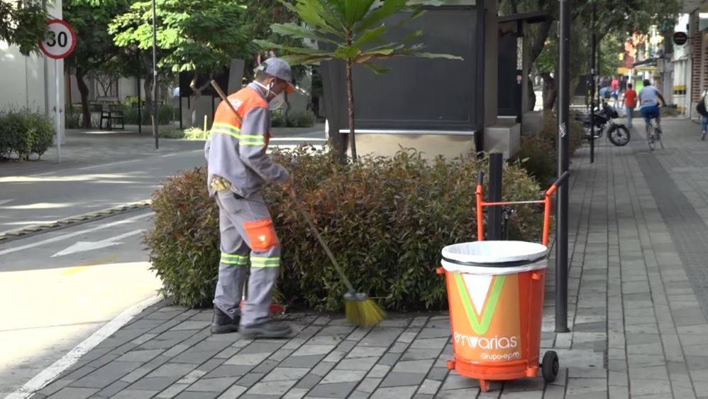 aplauso_naranja_emvarias