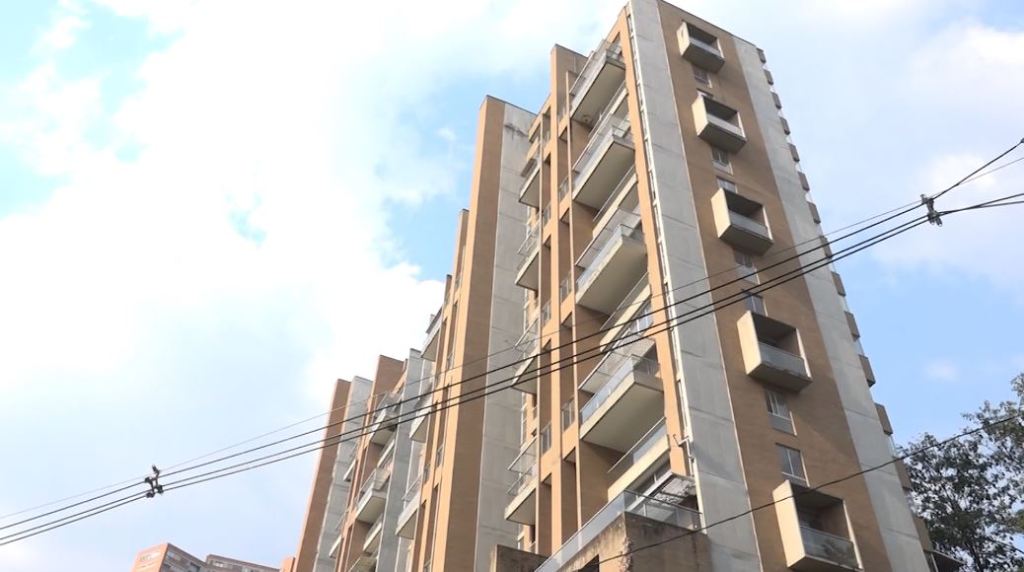 Robo continuado en el Continental Towers continental_towers