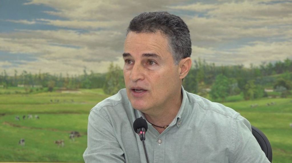 Gobernador de Antioquia envió carta al Gobierno solicitando recursos para finalizar las vías 4G