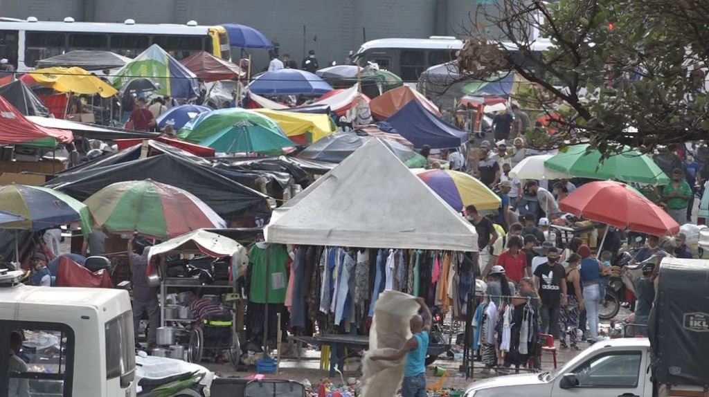 bazar_de_los_puentes