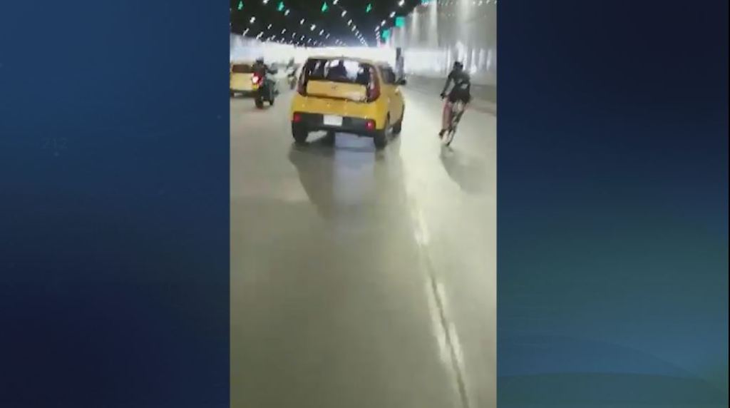 Analizan sanciones para taxista que intentó arrollar a ciclista en Medellín ciclistas