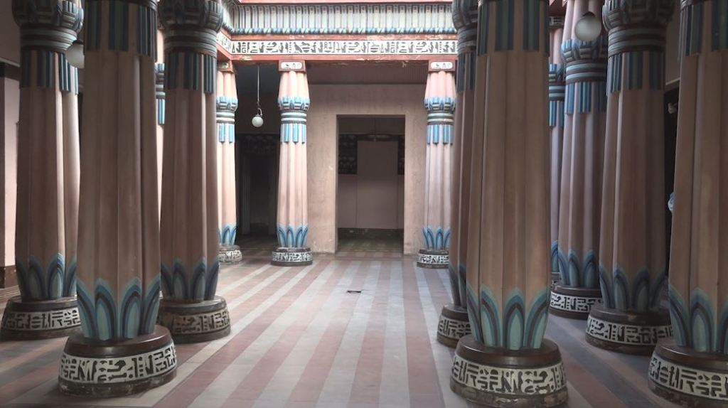 La arquitectura egipcia que se resiste a morir en el Centro de Medellín postre_edificio