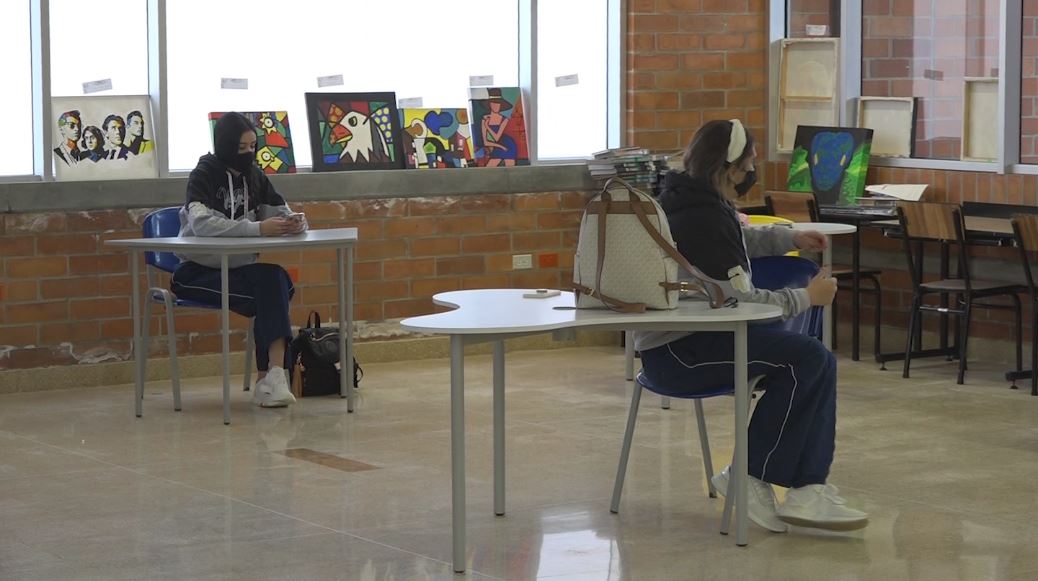 Todos los colegios públicos y privados de Medellín implementarán la alternancia educativa el próximo año alternancia_educación