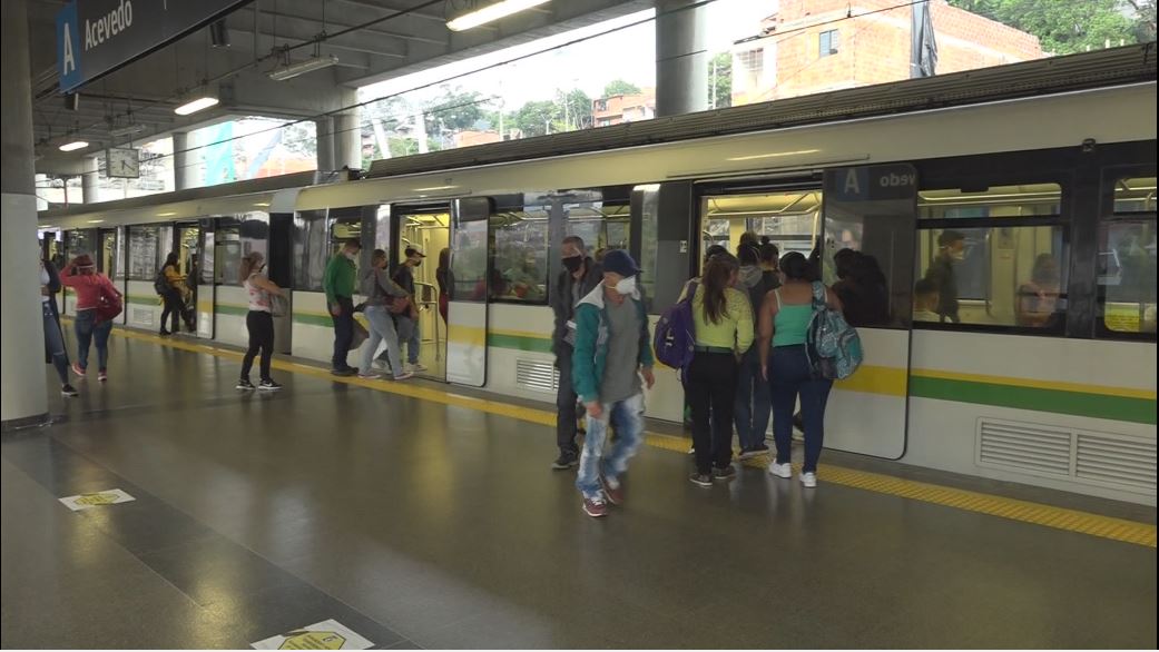 horarios metro