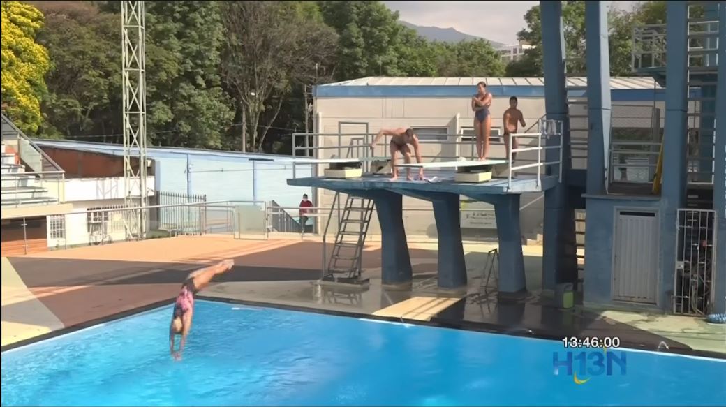 Recuperada de una lesión, Diana Pineda regresa a los clavados clavados