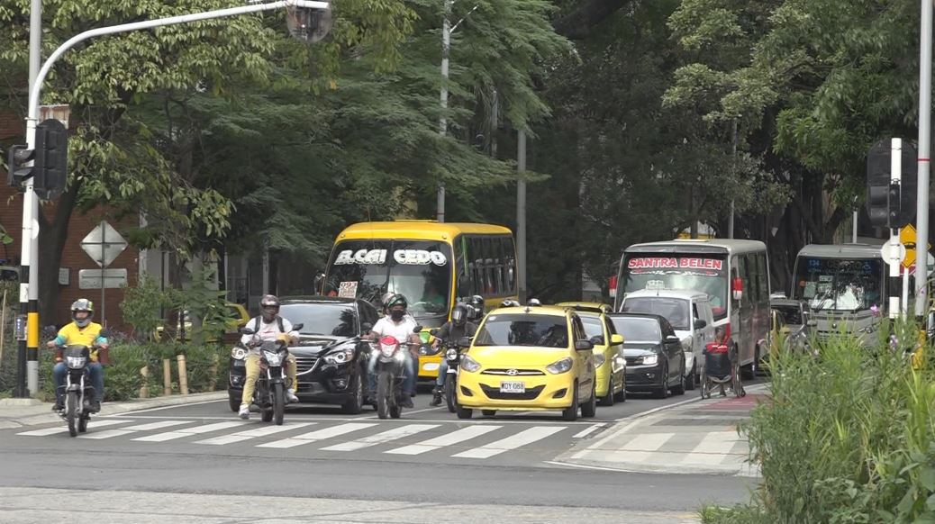 Cinco días tiene Medellín para explicar multas con cámaras de foto detección fotomultas