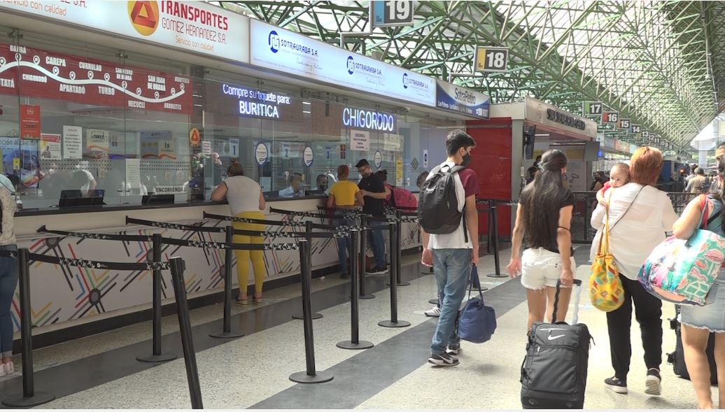 Transporte terrestre reporta disminución de pasajeros cercana al 70% pasajeros
