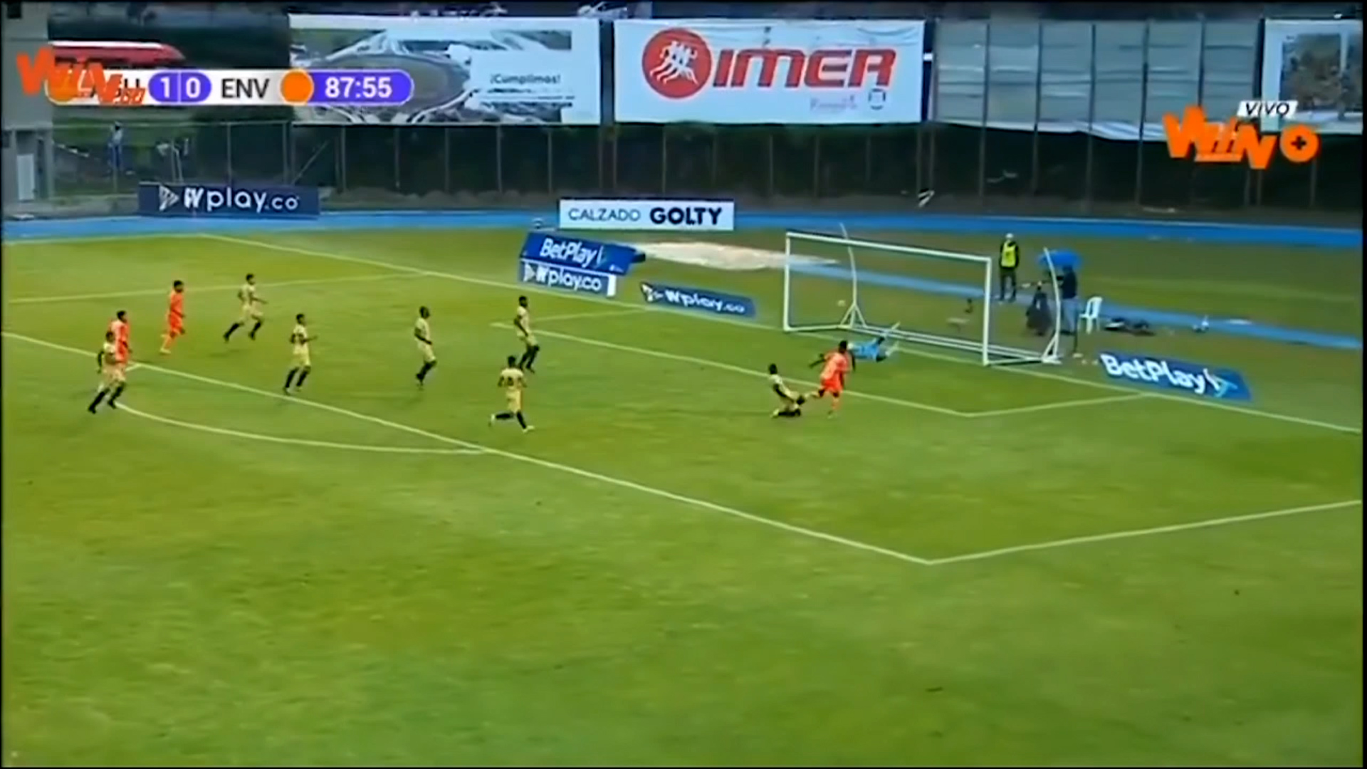 reacciones_águilas_envigado