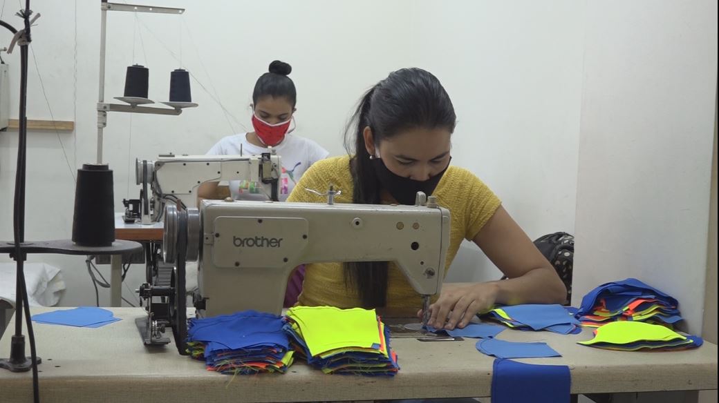 Por importaciones desde Asia, empresarios de confección anuncian posibles despidos masivos confecciones