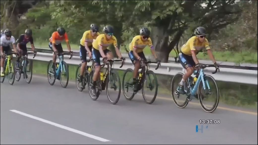 vuelta colombia