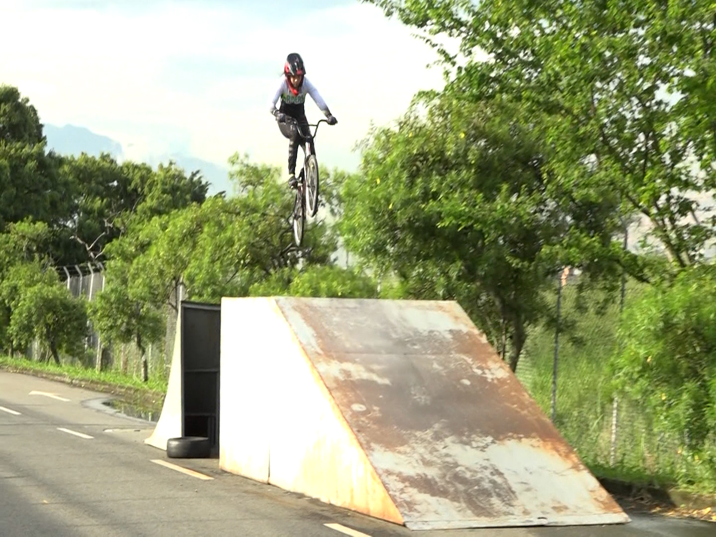 Deportistas antioqueñas listas para Copa Antioquia de BMX BMX