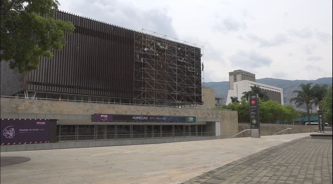 HECHO EN MEDELLIN 1