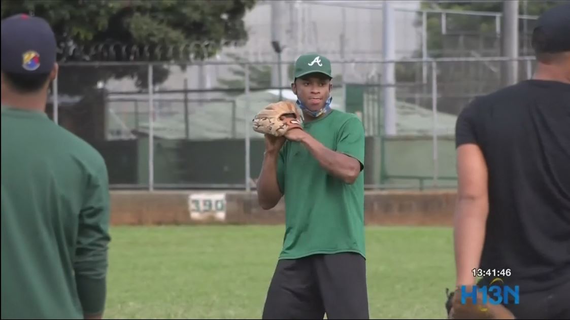 El beísbol salvó del conflicto armado a Luis Ángel Pérez beisbol
