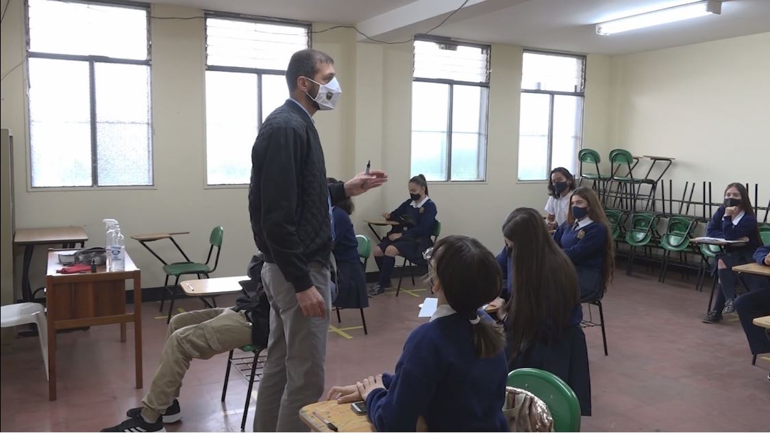 Alternancia con cambios, inicia después de vacaciones en Medellín educacion