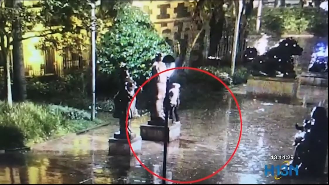 Recuperan dos piezas robadas de esculturas del maestro Fernando Botero lanza botero