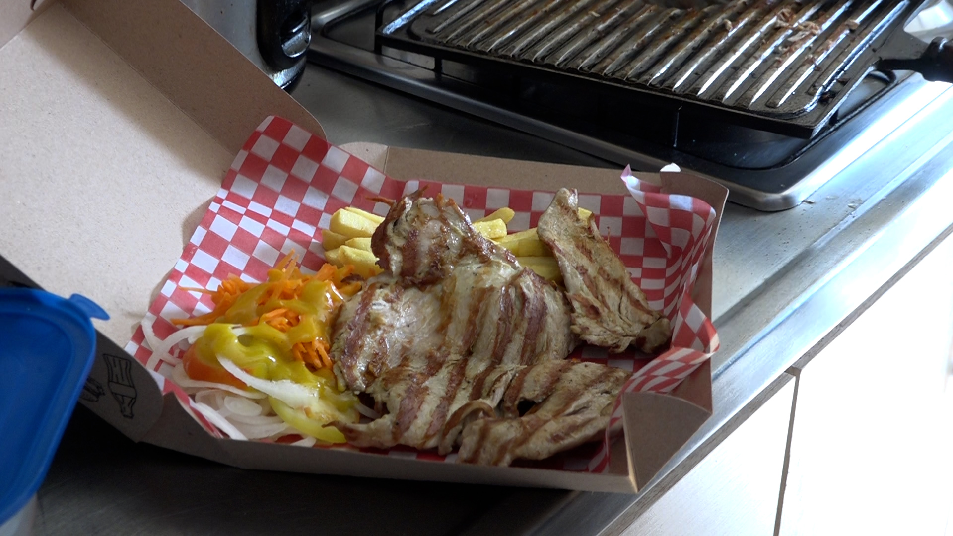 CHICHARRONES
