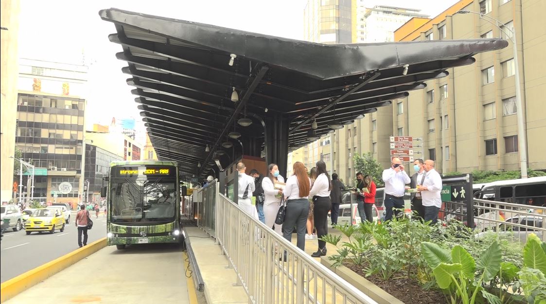 Comienza operación comercial de 5 estaciones de Metroplús sobre la Avenida Oriental METROPLUS