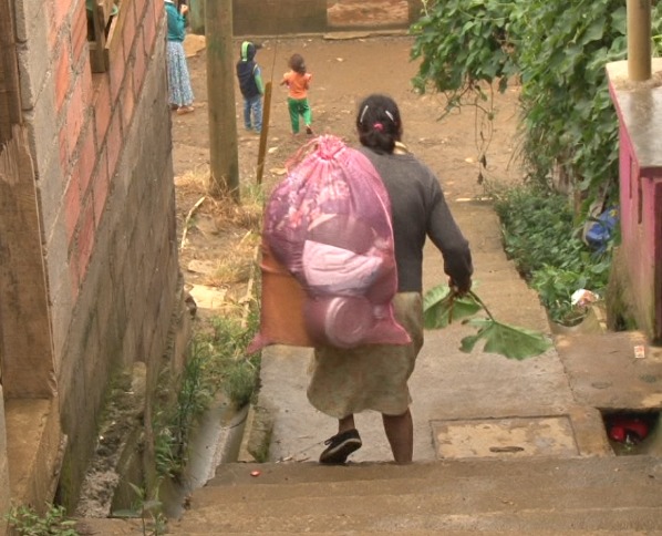 MIL 28 personas fueron desplazadas forzosamente en Medellín en el primer semestre de este año WhatsApp Image 2021 07 15 at 5.04.18 PM