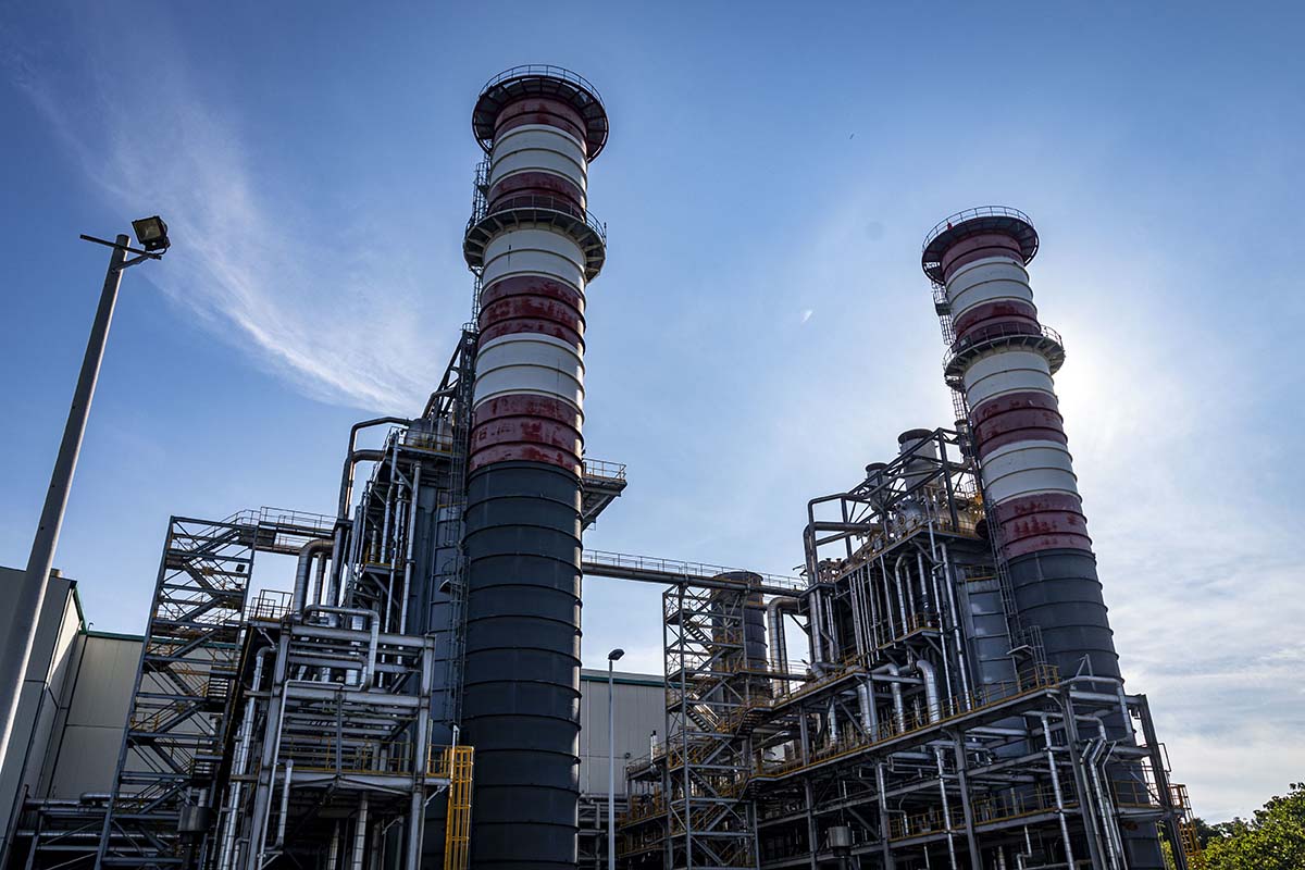 INCENDIO PUERTO NARE