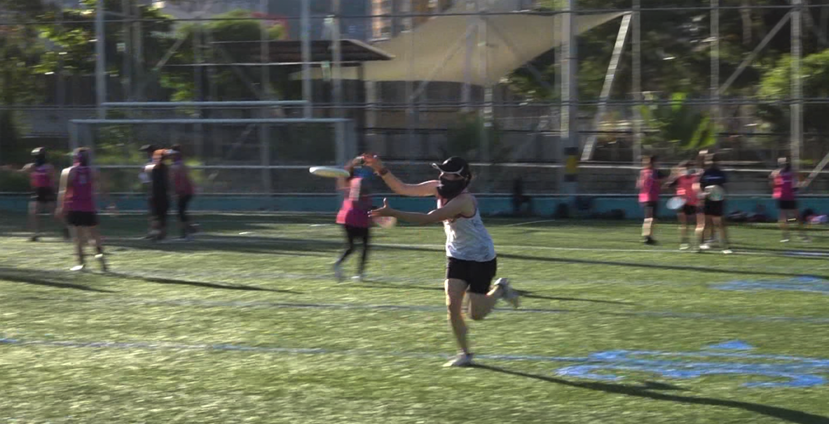 Jugadora alemana en equipo Revolution de Ultimate ULTIMATE