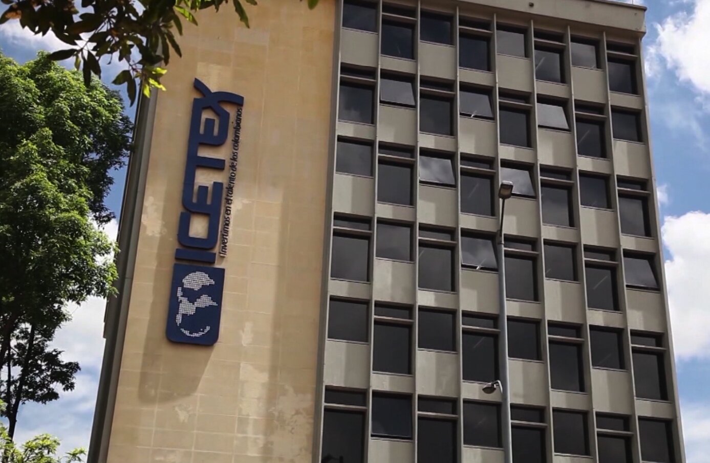 20 mil jóvenes se beneficiario de la condonación de intereses en Icetex