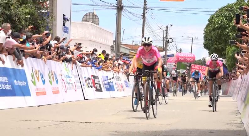 Llegó la alta montaña a la Vuelta Colombia Femenina bloque vuelta