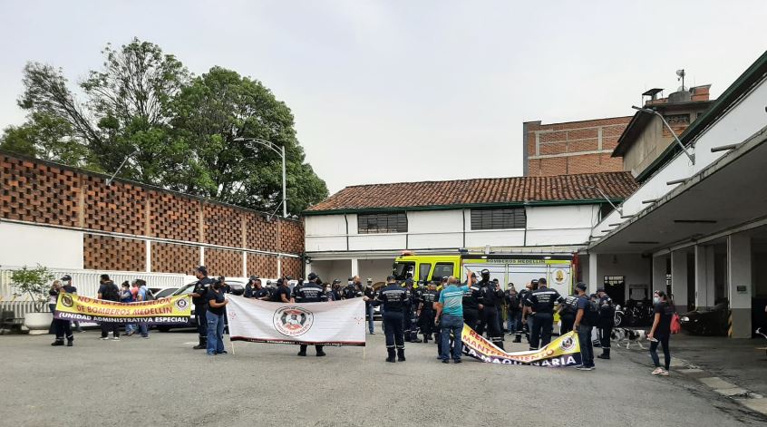 bomberos medellin