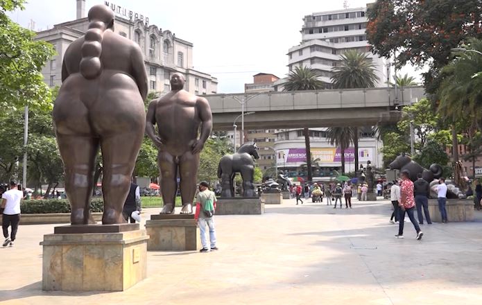 plaza botero