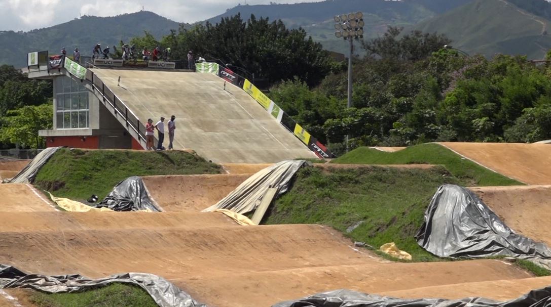 obras itagui mariana