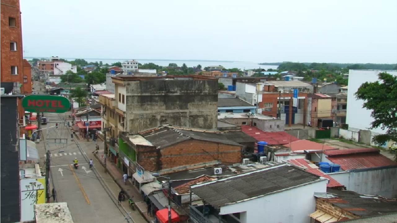 Prisión de tres días para dos funcionarios de Turbo Prisión