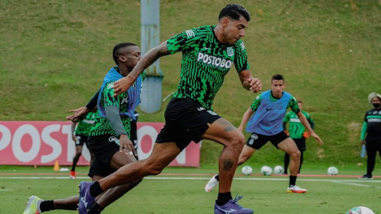 Nacional juega hoy ante el reforzado Junior Nacional