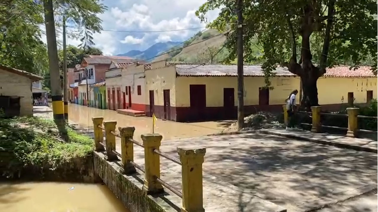 60 familias afectadas en Bolombolo por inundaciones familias
