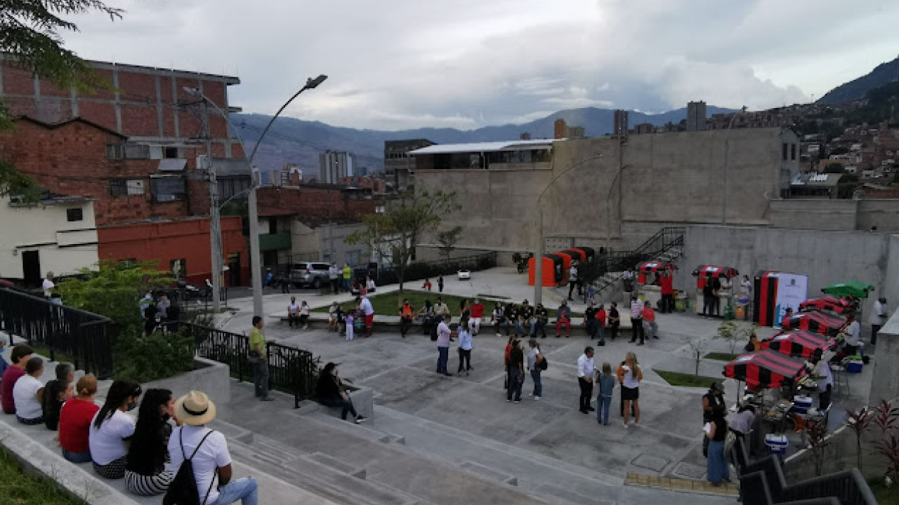 Plazoleta Gastronómica