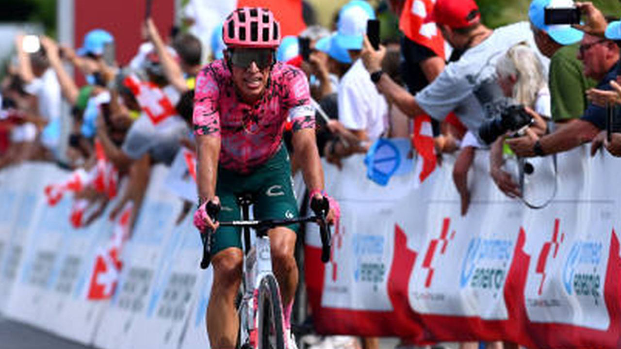 Por positivo en covid-19 Rigoberto Urán deja Tour de Suiza Rigoberto Urán