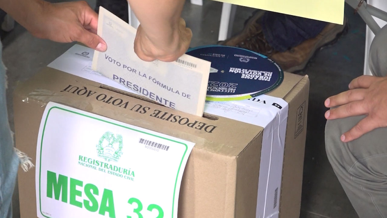 “Antioquia sigue siendo conservadora y de derecha”: analistas Antioquia