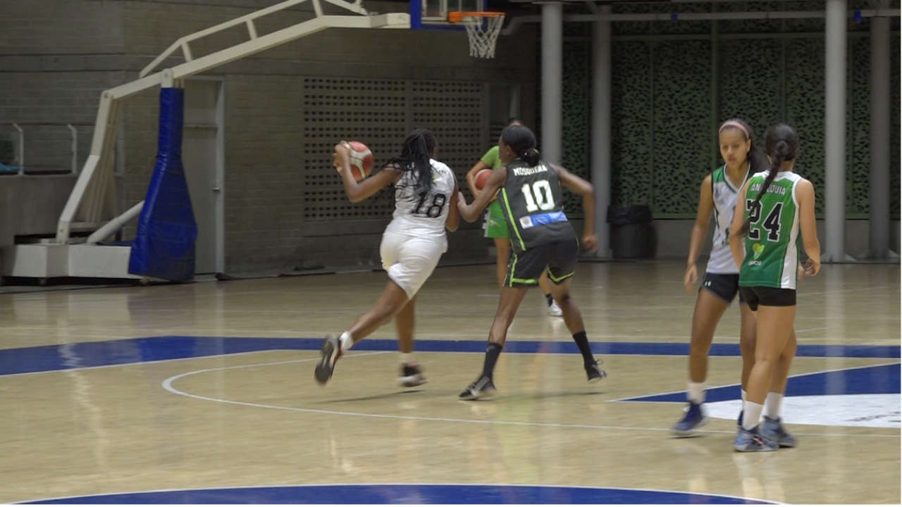 Indeportes Antioquia por título de baloncesto baloncesto