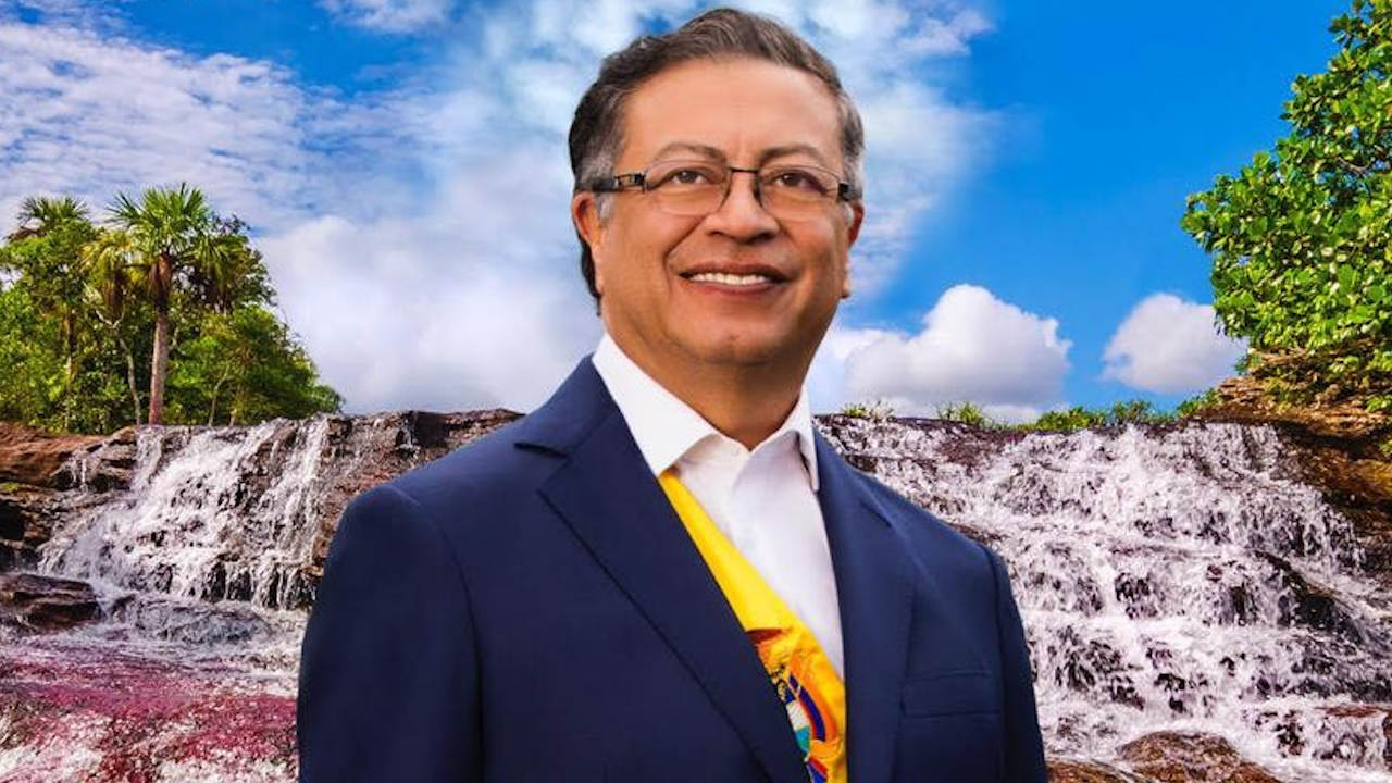 Gustavo Petro se posesionó como nuevo presidente de Colombia Gustavo Petro