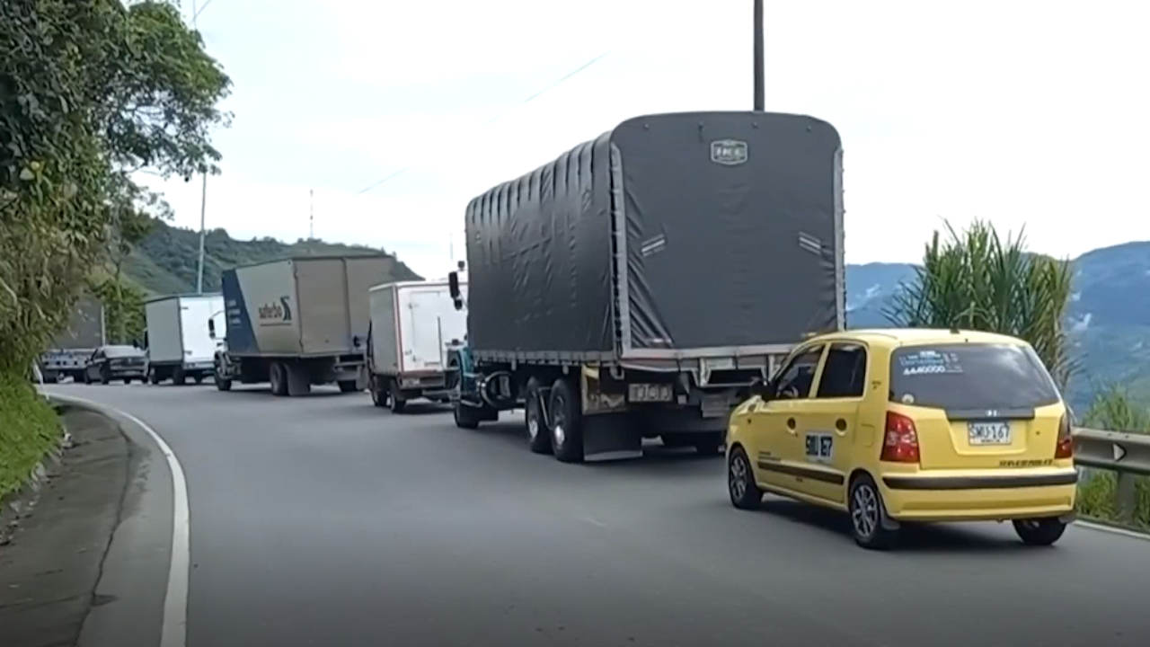 Congestión vehicular de más de 13 horas en Puerto Valdivia Puerto Valdivia