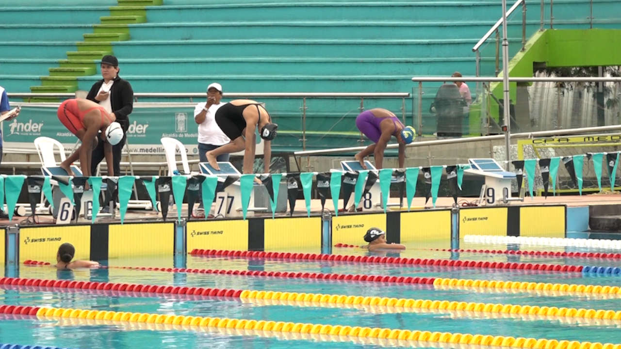 natación